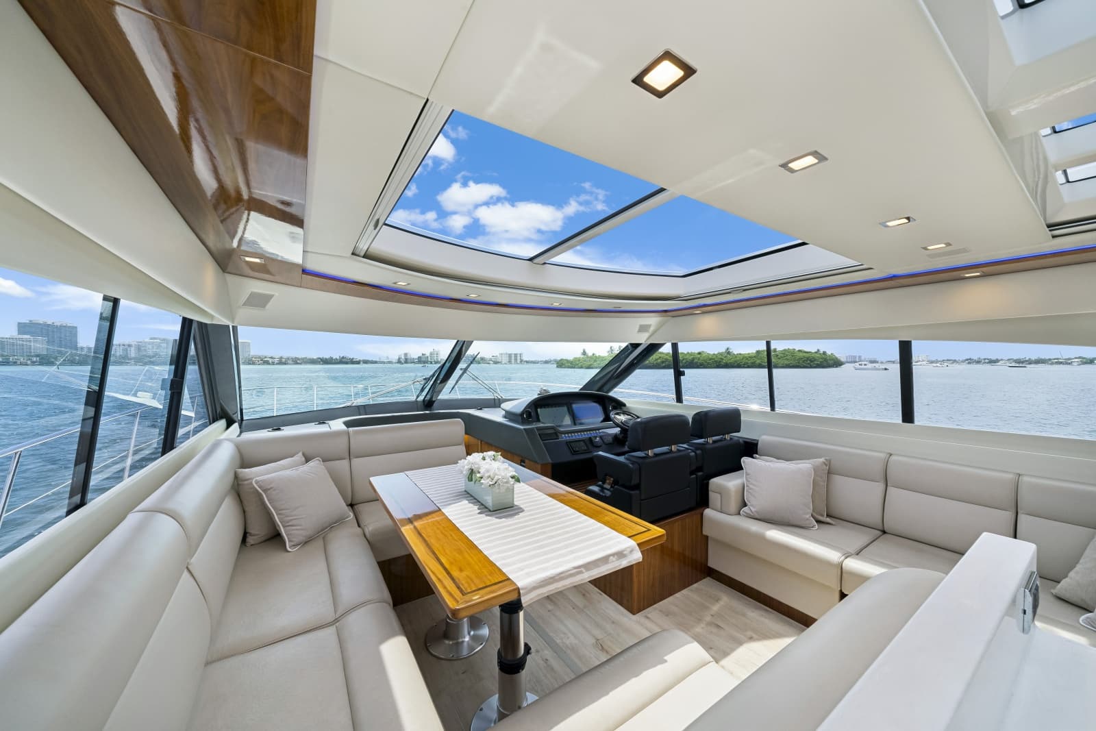 2019 Riviera 6000SY - Photo 21
