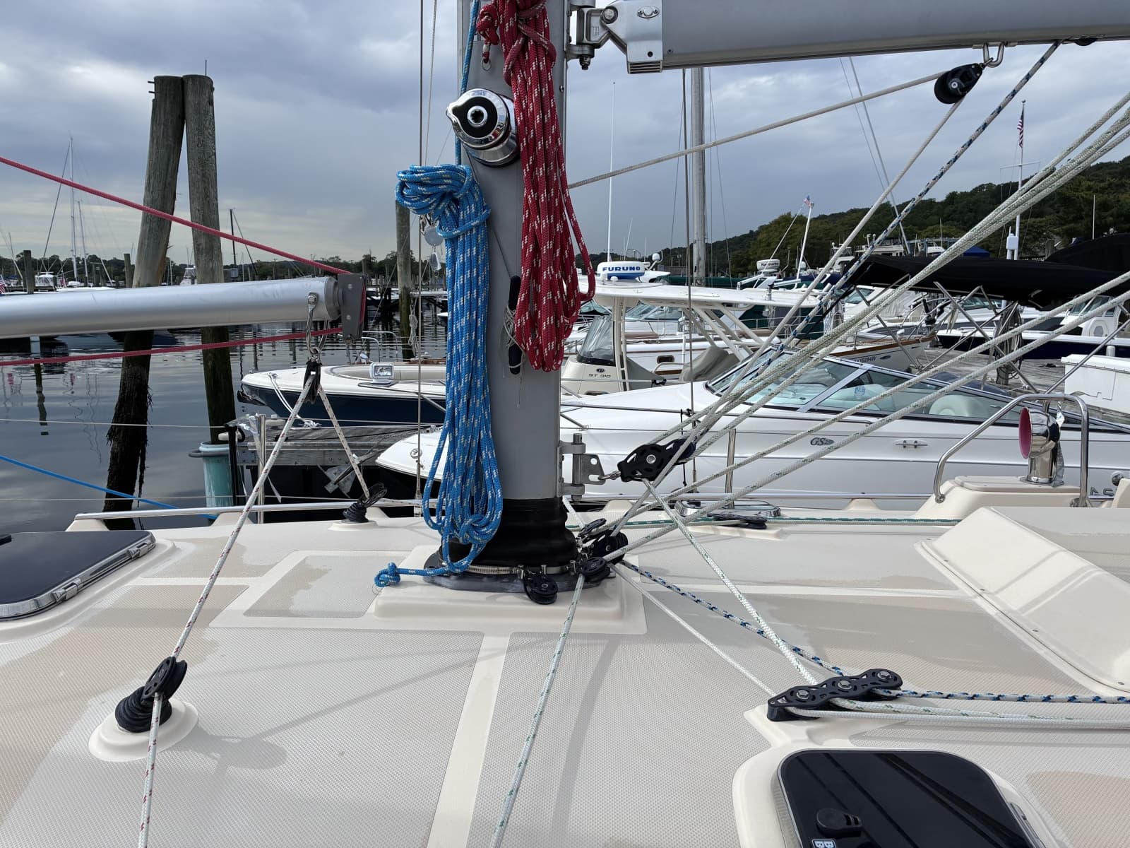 2019 Island Packet 349 - Photo 11