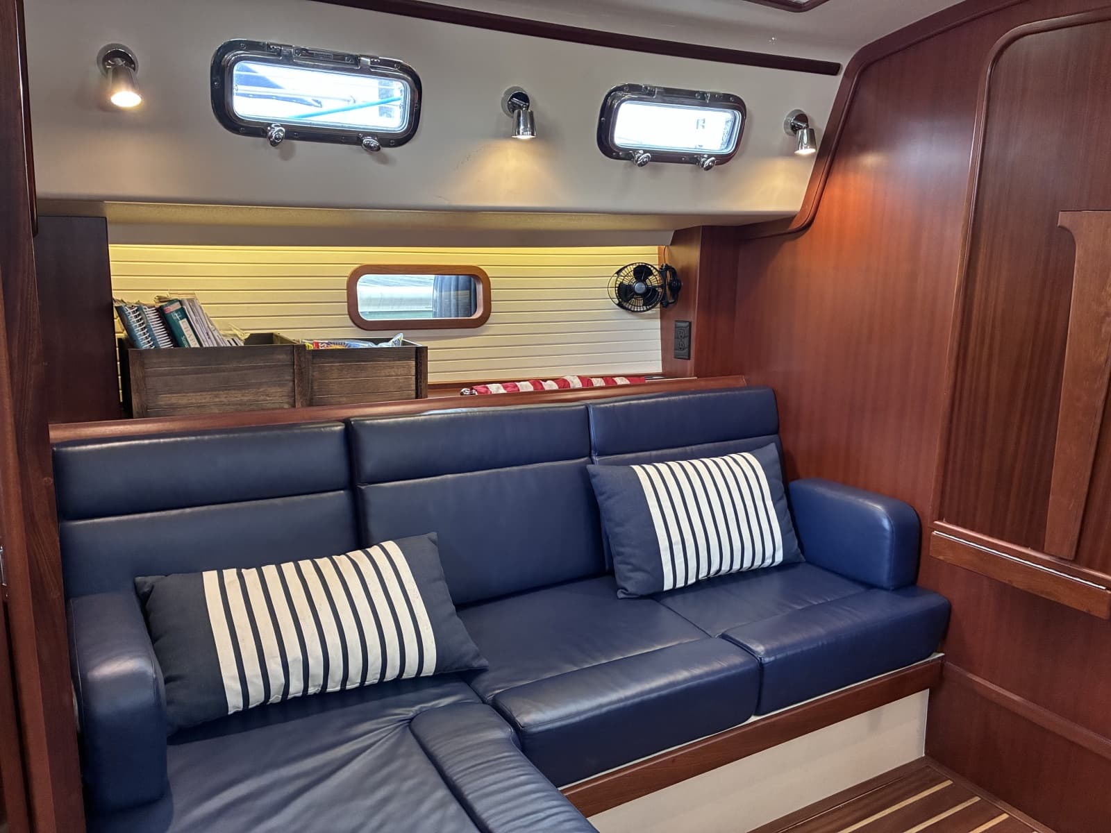 2019 Island Packet 349 - Photo 24