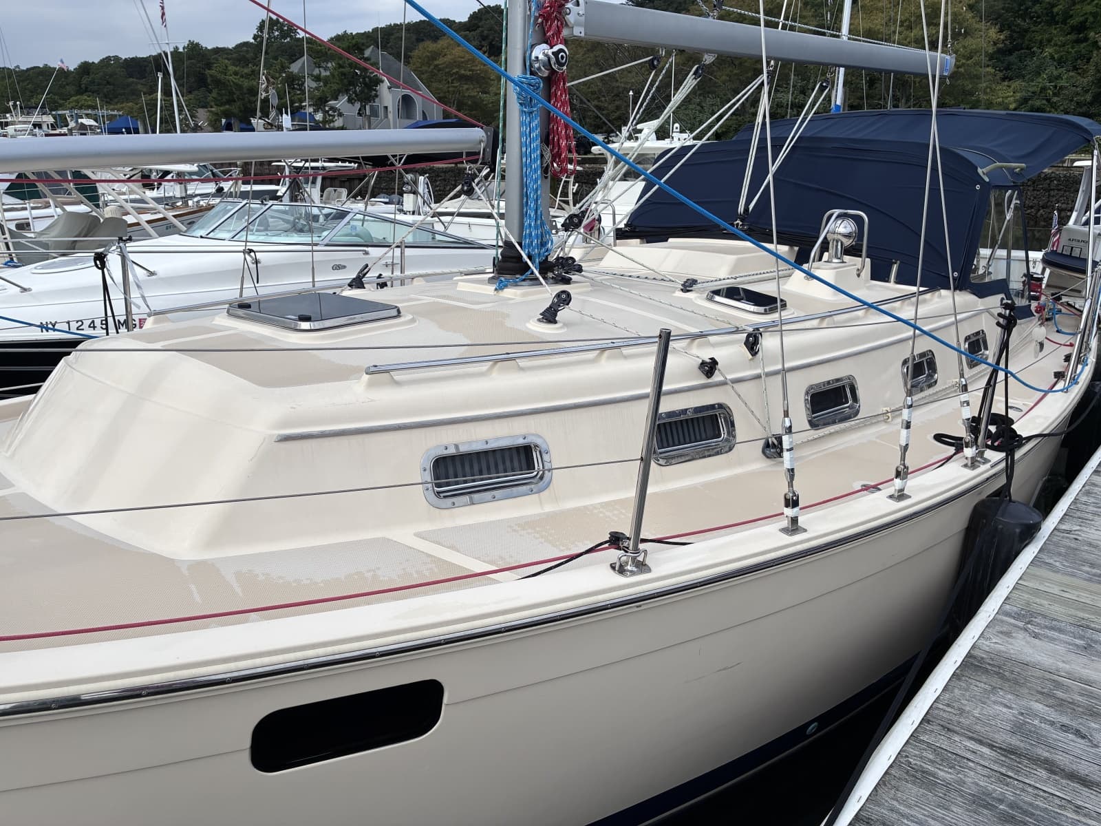2019 Island Packet 349 - Photo 10