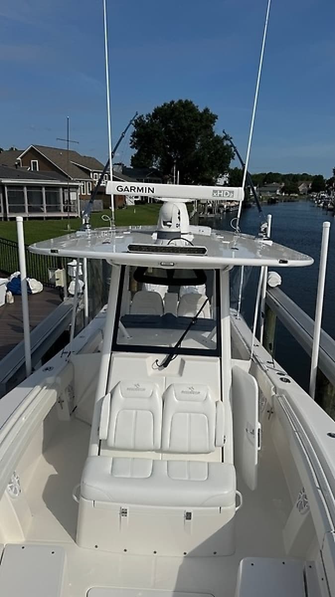 2021 Regulator 31 - Photo 12