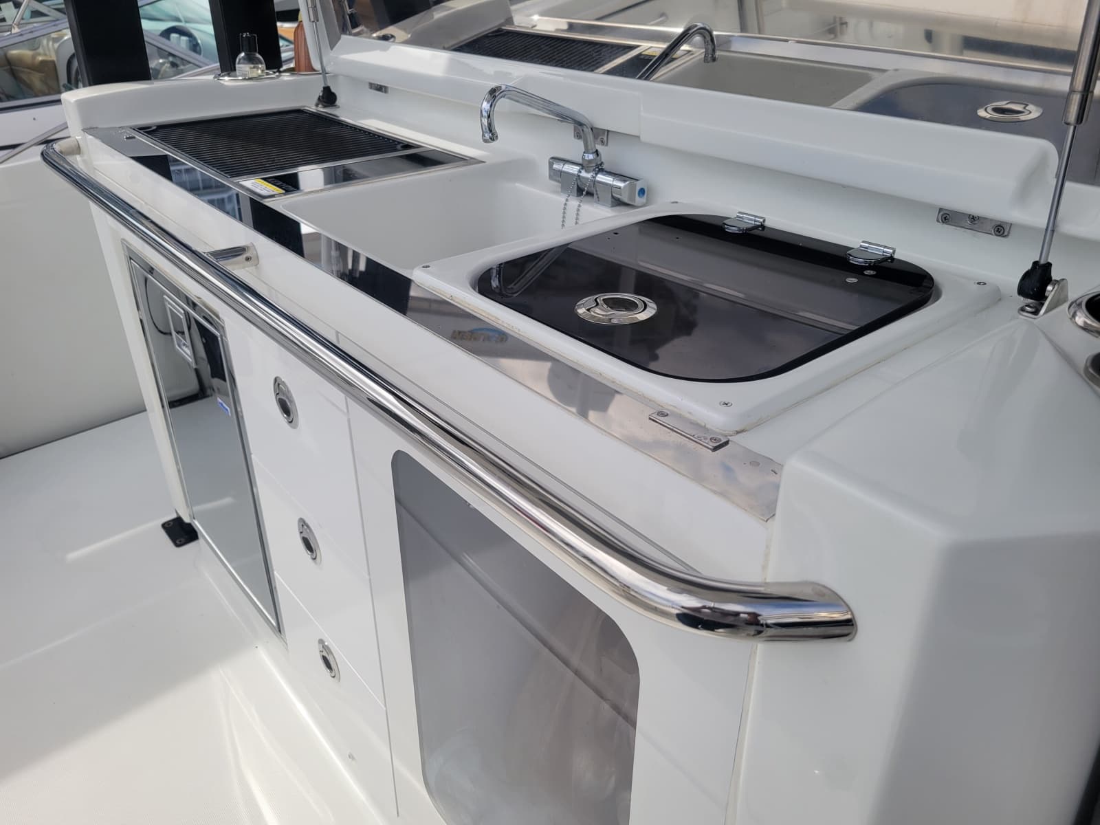 2025 Jeanneau Leader 10.5 WA Series 2 - Photo 8