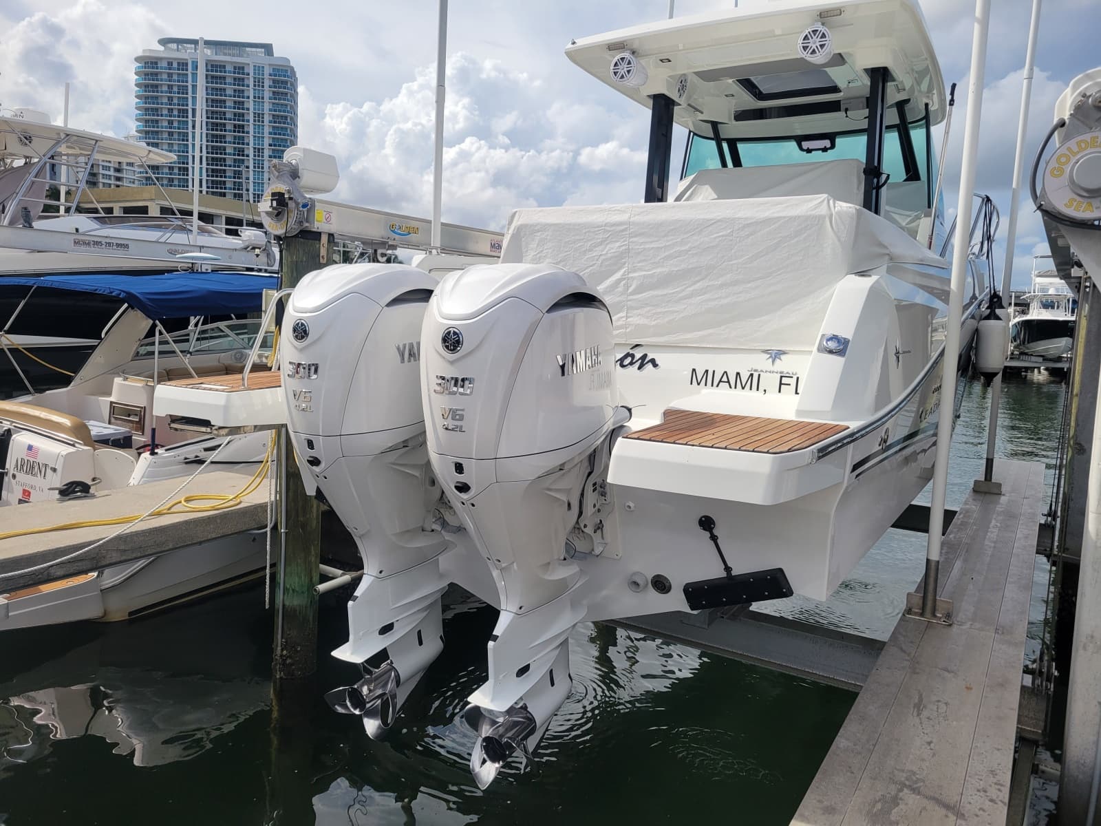 2025 Jeanneau Leader 10.5 WA Series 2 - Photo 3