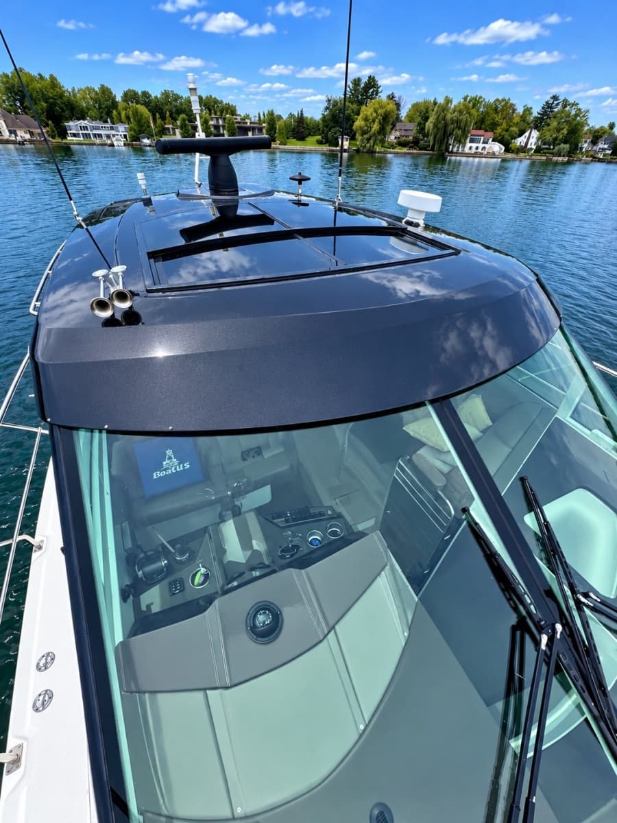 2016 Cruisers Yachts 45 Cantius - Photo 9