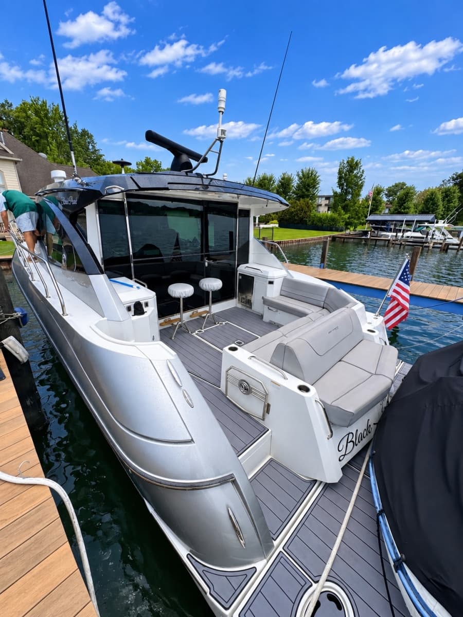 2016 Cruisers Yachts 45 Cantius - Photo 14