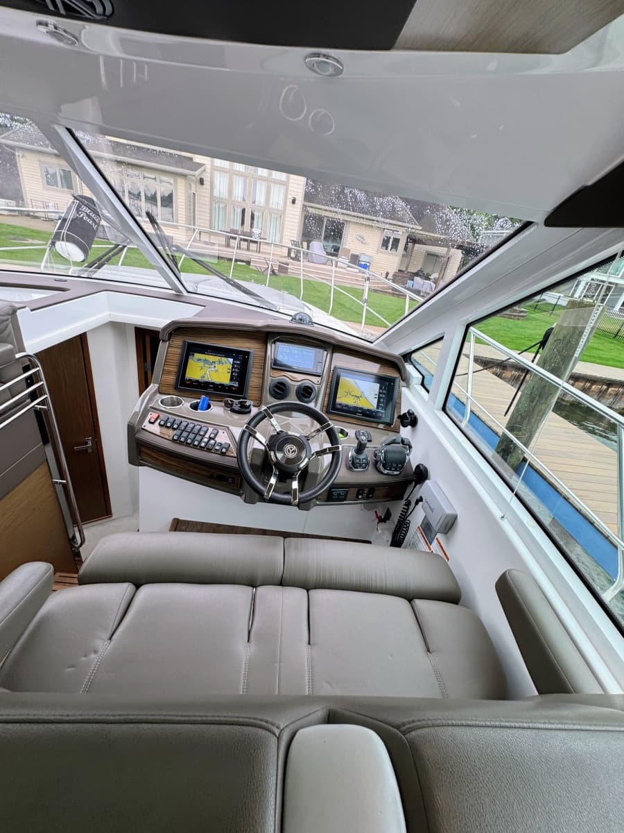 2016 Cruisers Yachts 45 Cantius - Photo 39