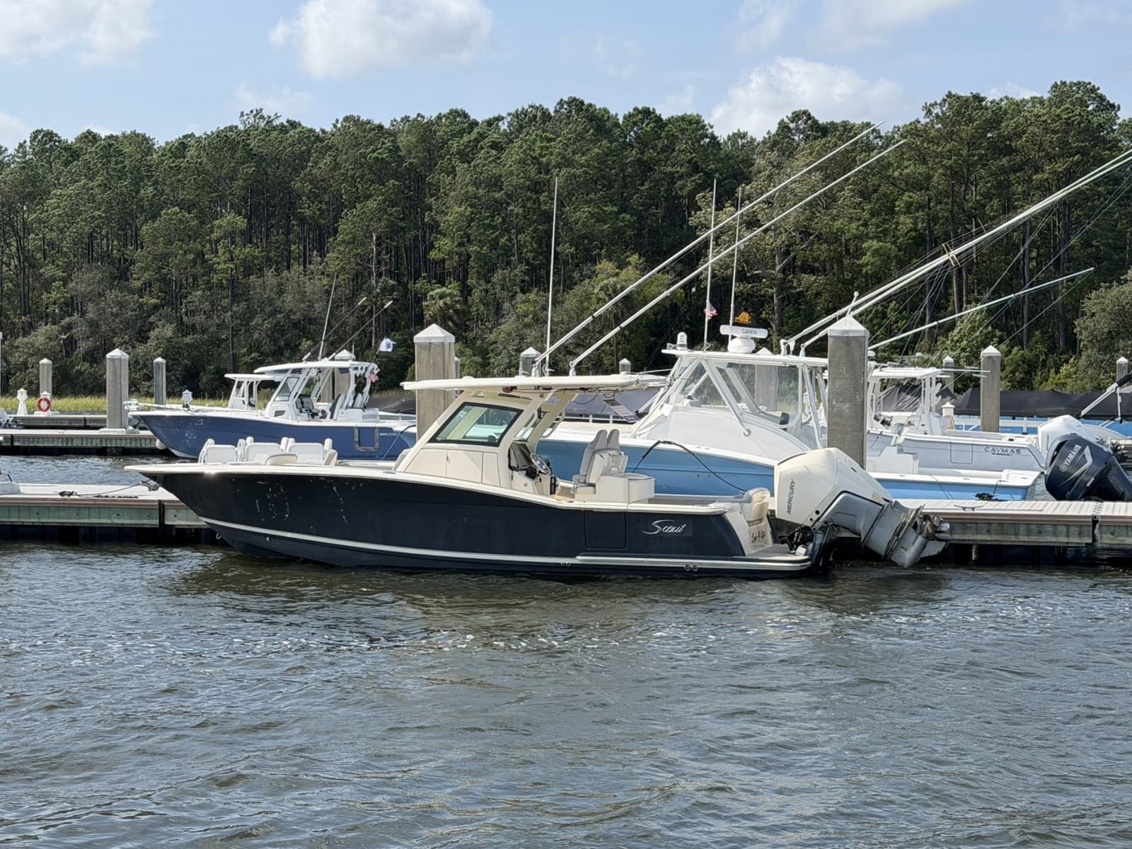 2021 Scout 305 LXF - Photo 2