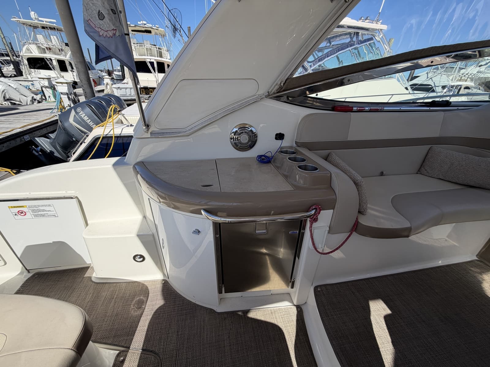 2015 Formula 31 Performance Cruiser - Photo 11
