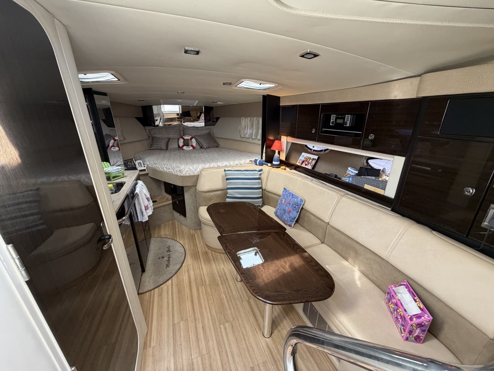 2015 Formula 31 Performance Cruiser - Photo 31
