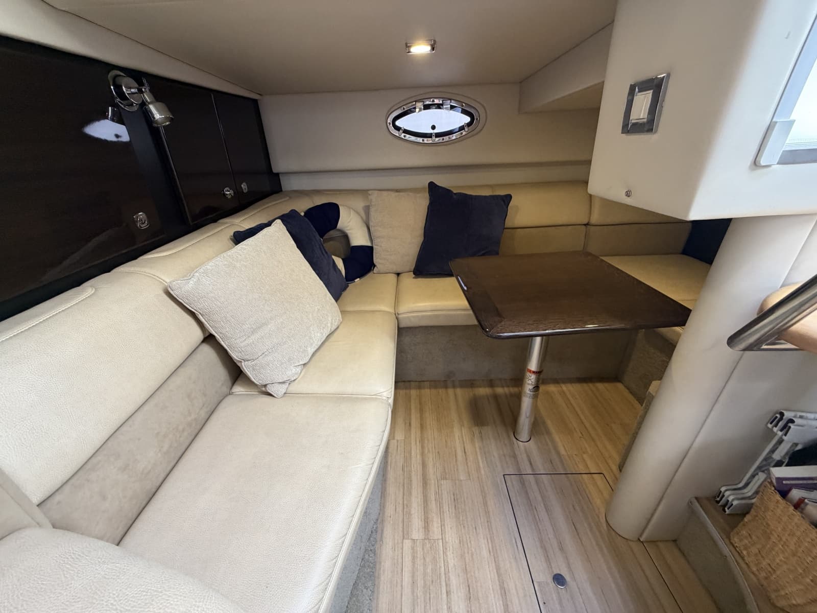 2015 Formula 31 Performance Cruiser - Photo 39
