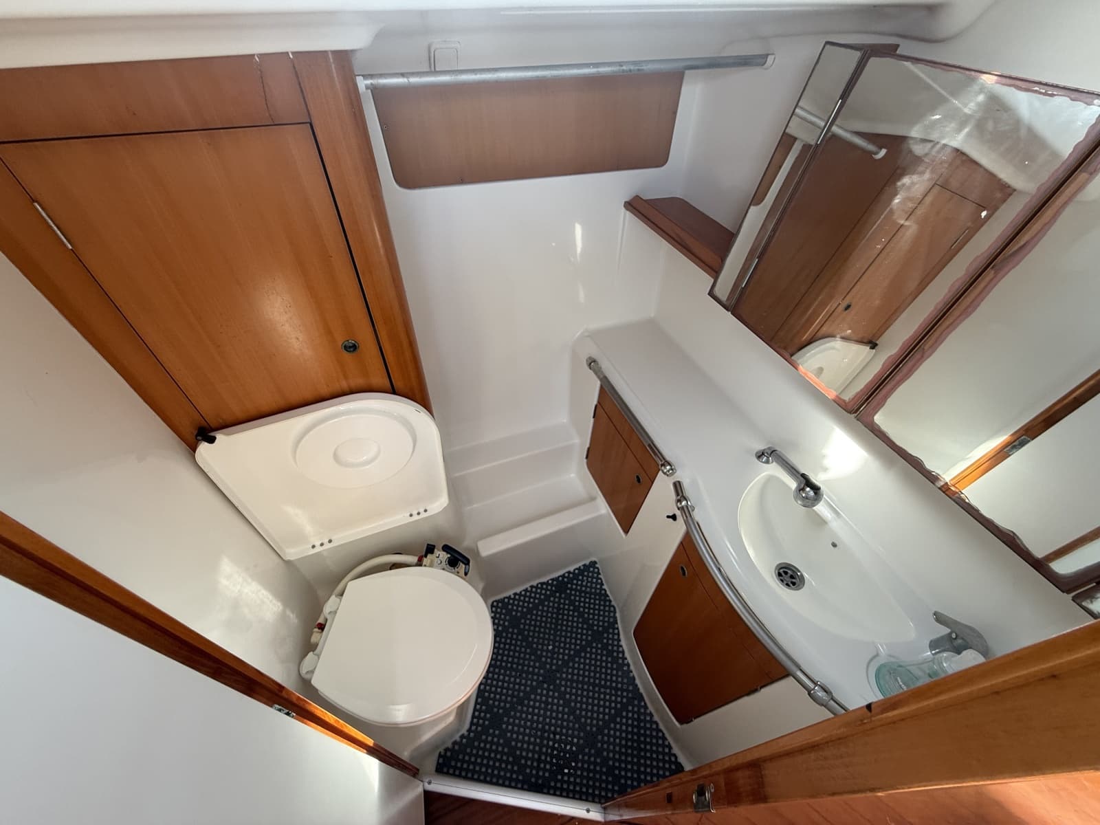 2006 Beneteau First 44.7 - Photo 29
