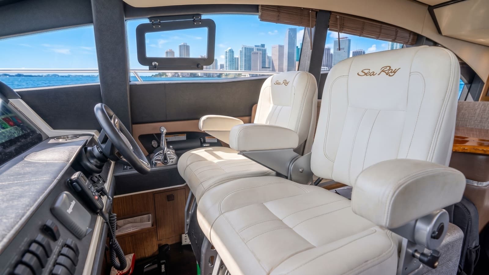 2016 Sea Ray L590 - Photo 26