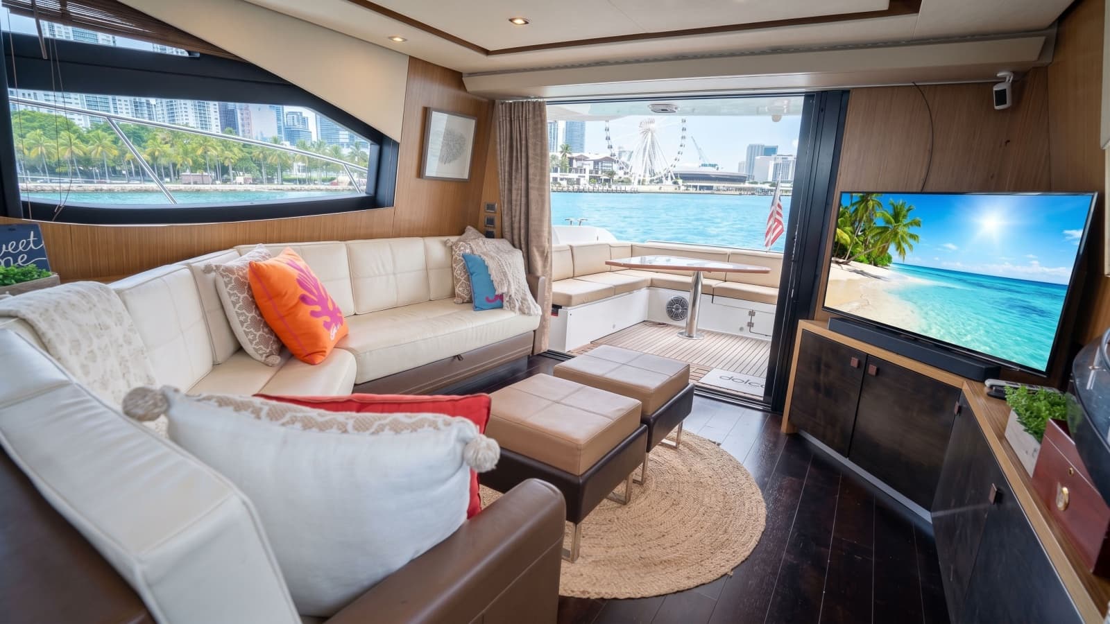 2016 Sea Ray L590 - Photo 19