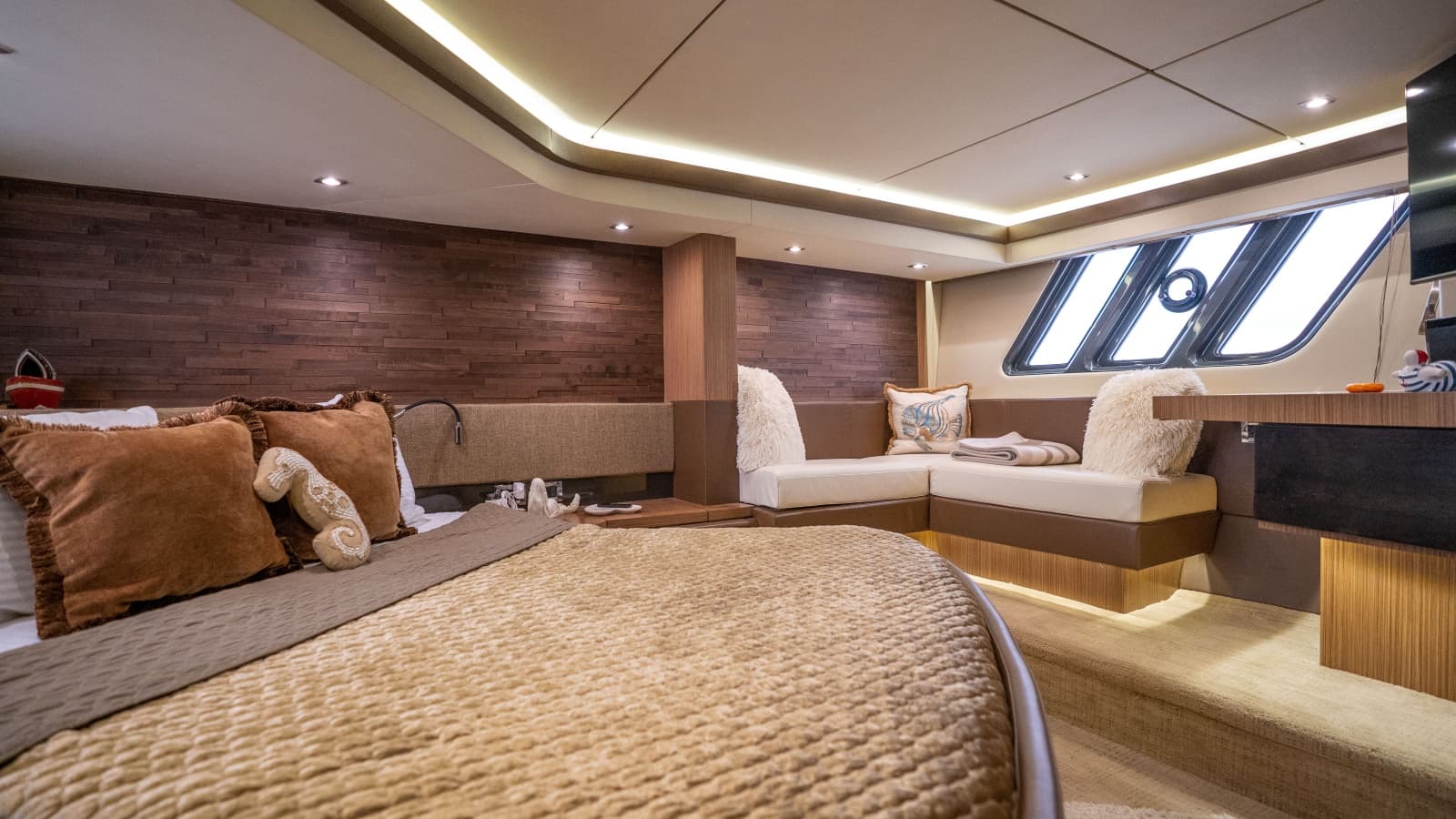 2016 Sea Ray L590 - Photo 35
