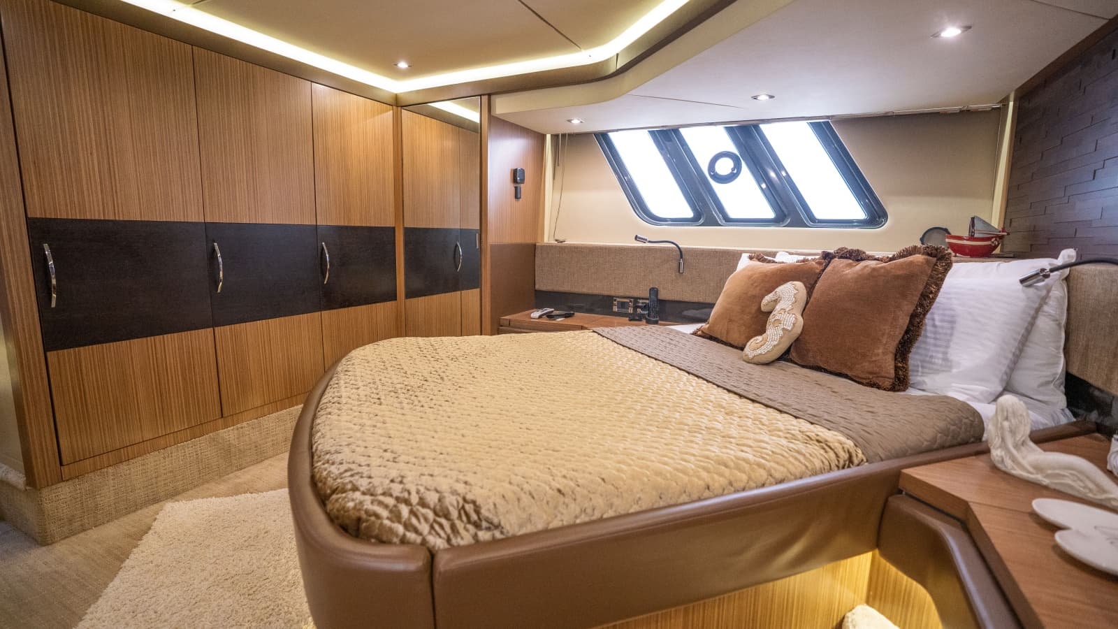 2016 Sea Ray L590 - Photo 34