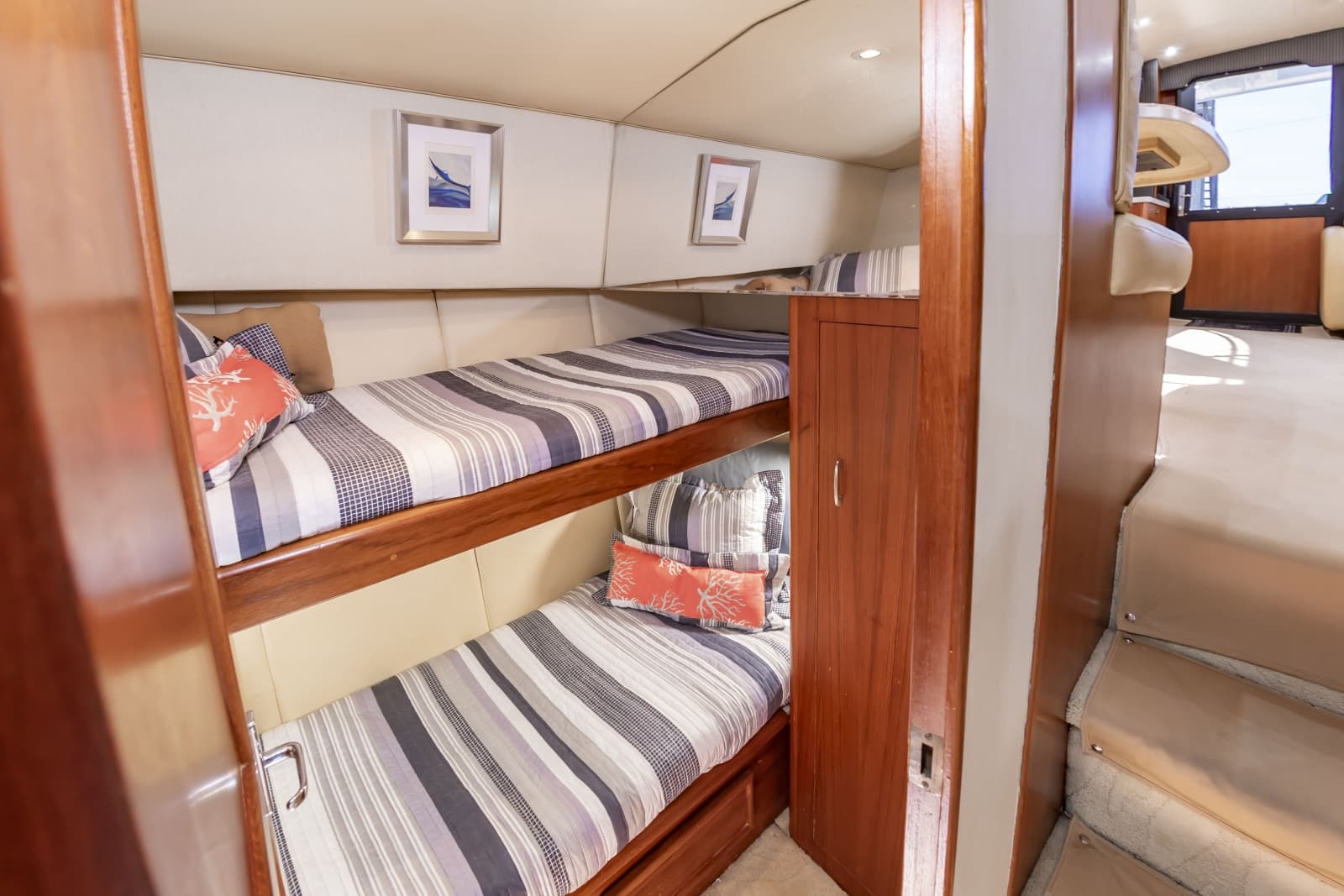 1996 Ocean Yachts 53 Super Sport - Photo 59