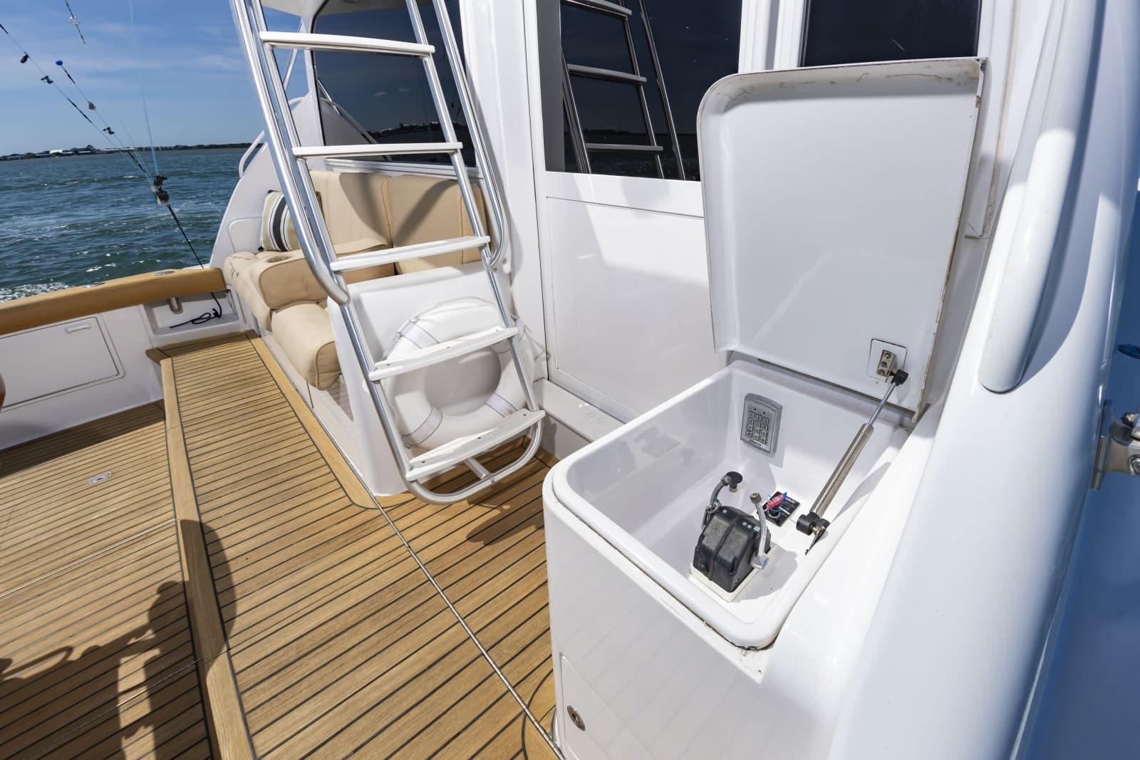 1996 Ocean Yachts 53 Super Sport - Photo 19