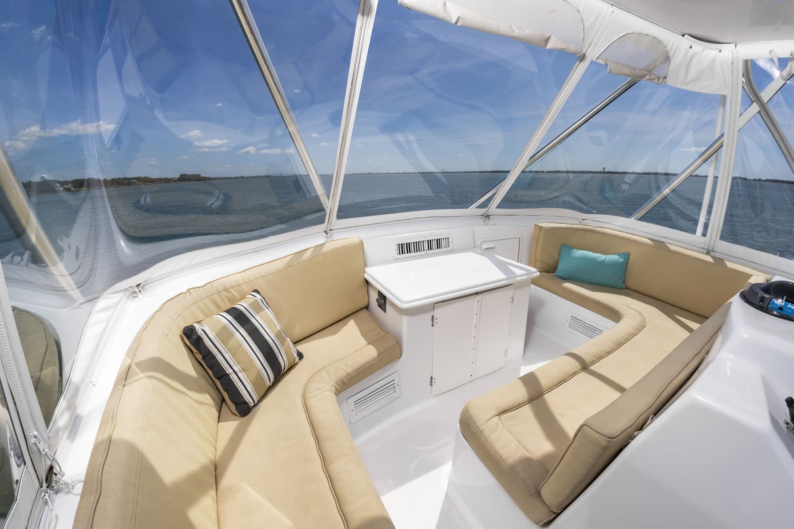 1996 Ocean Yachts 53 Super Sport - Photo 26