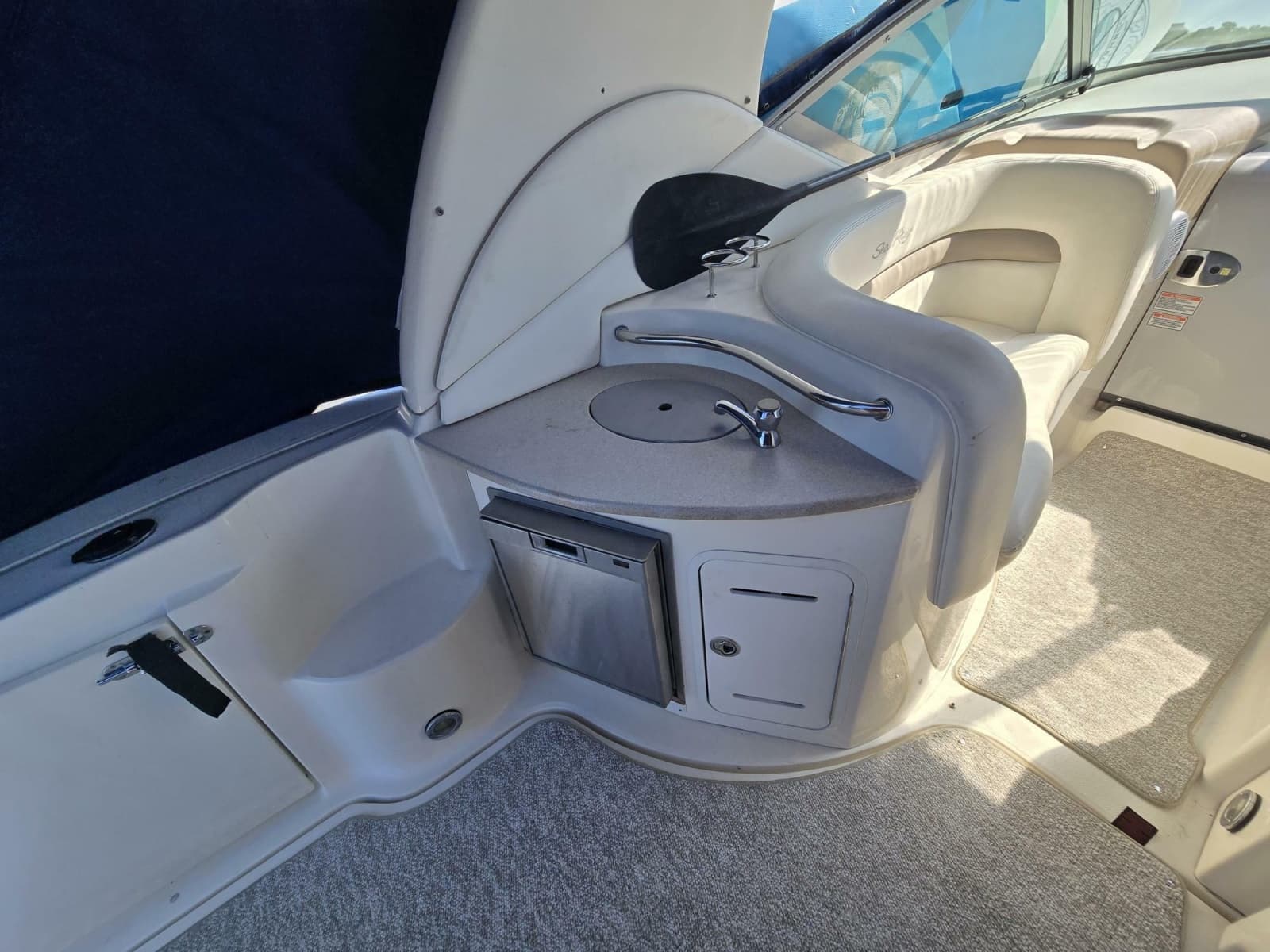 2005 Sea Ray 320 Sundancer - Photo 11