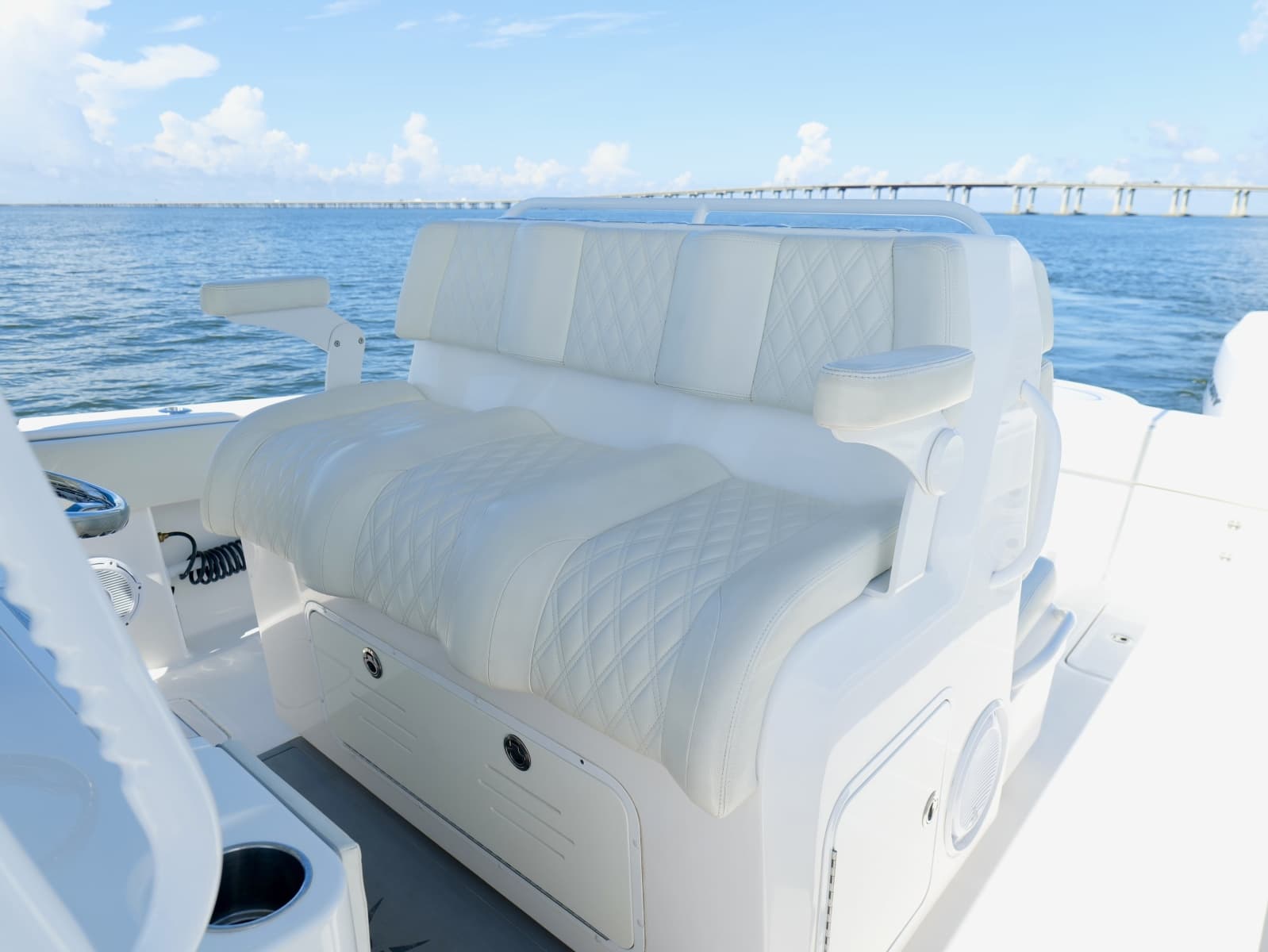 2022 Invincible 33 Catamaran - Photo 16