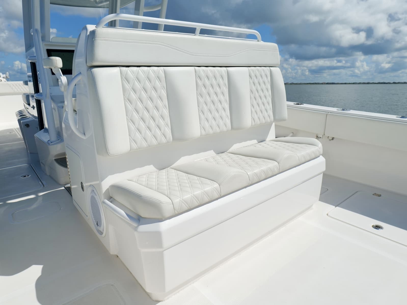2022 Invincible 33 Catamaran - Photo 22