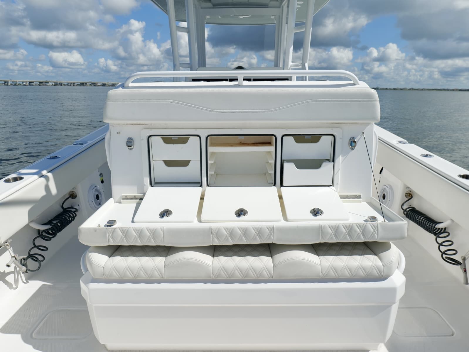 2022 Invincible 33 Catamaran - Photo 24
