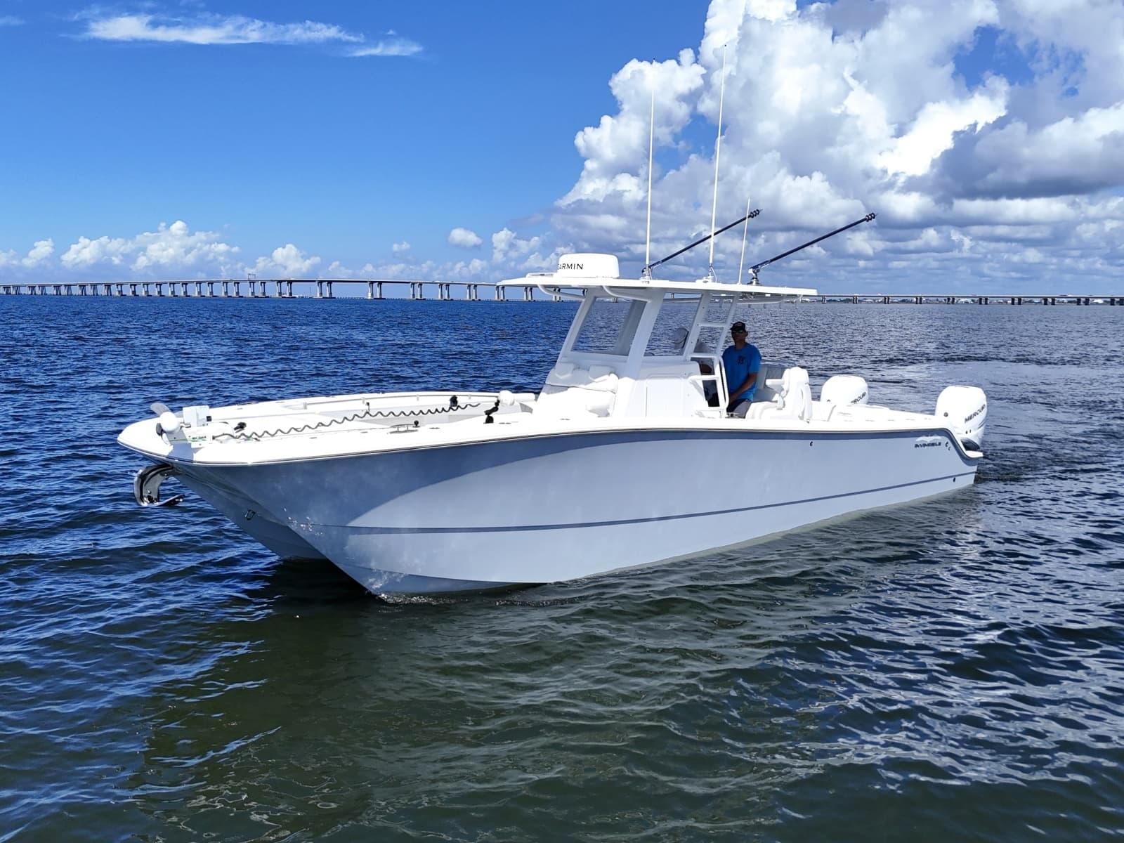 2022 Invincible 33 Catamaran - Photo 4