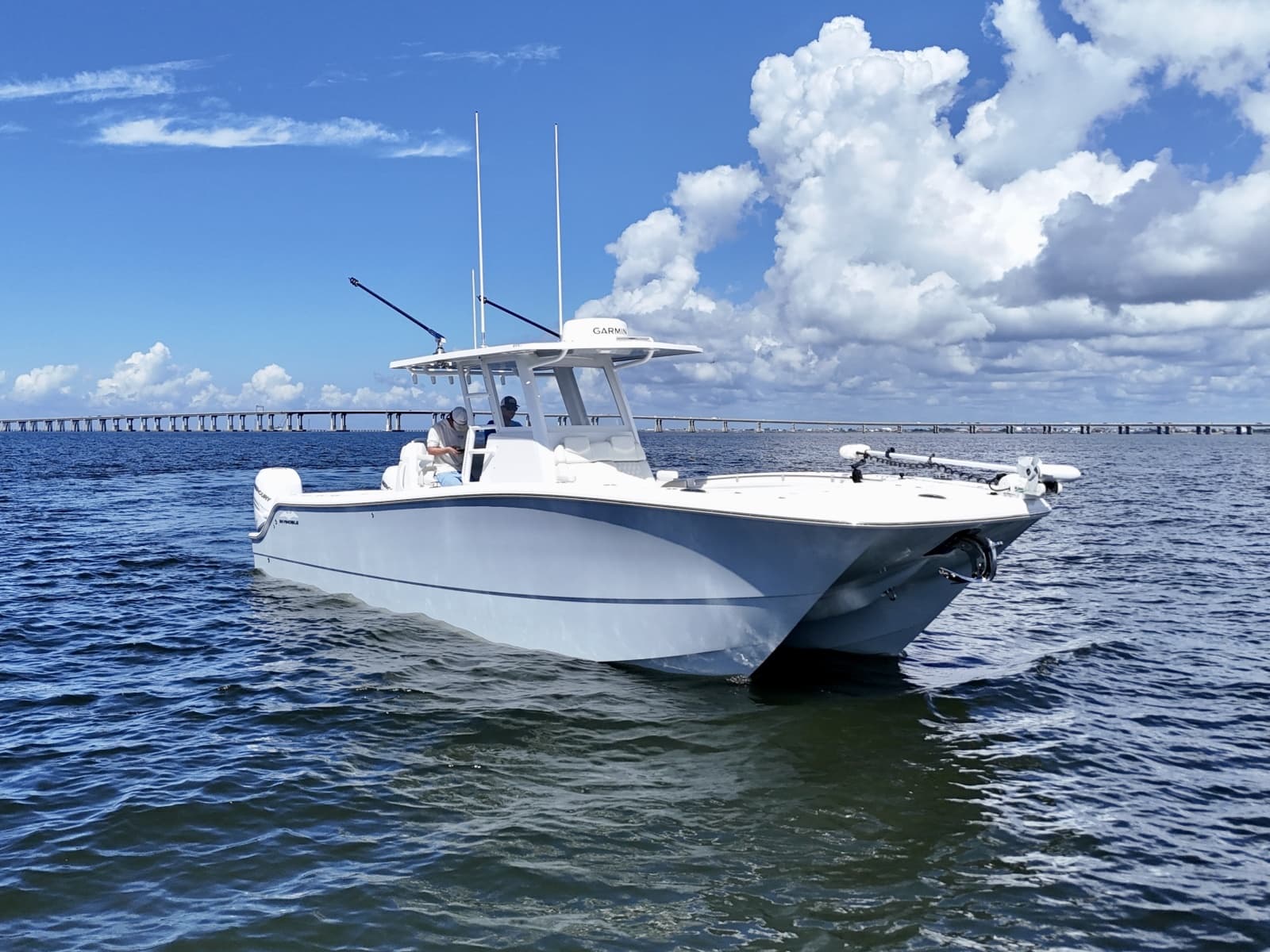 2022 Invincible 33 Catamaran - Photo 2