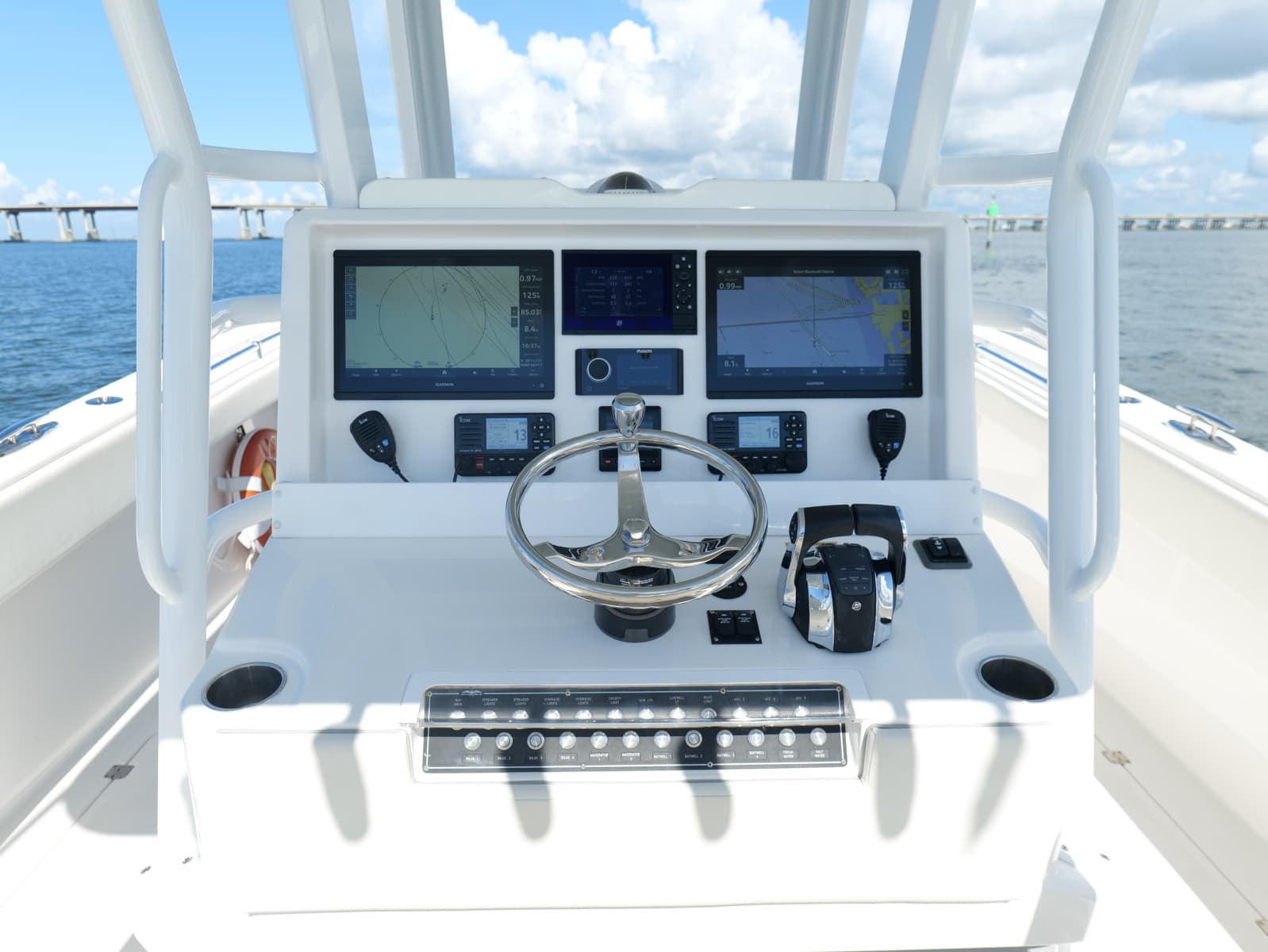 2022 Invincible 33 Catamaran - Photo 11