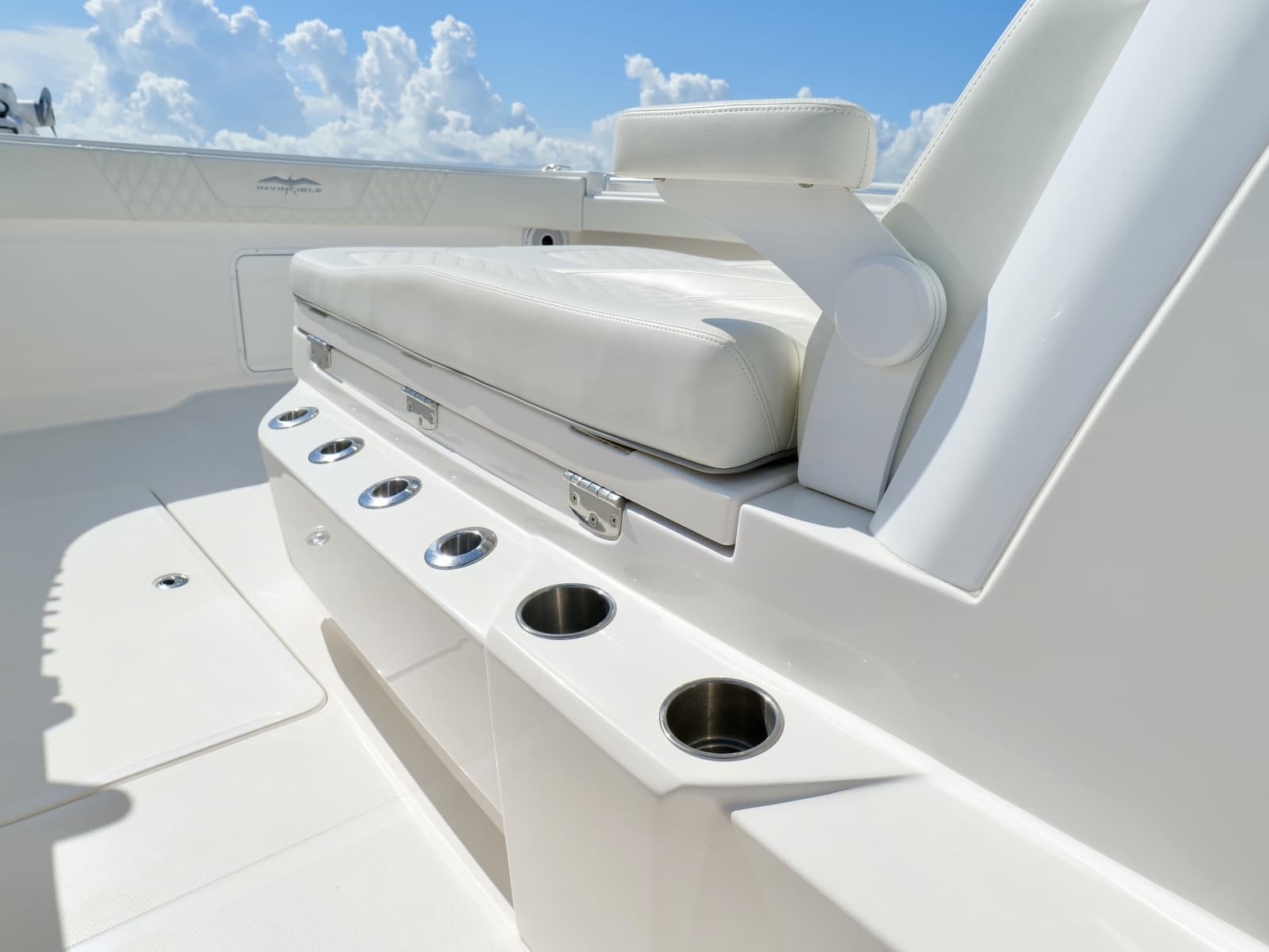 2022 Invincible 33 Catamaran - Photo 33