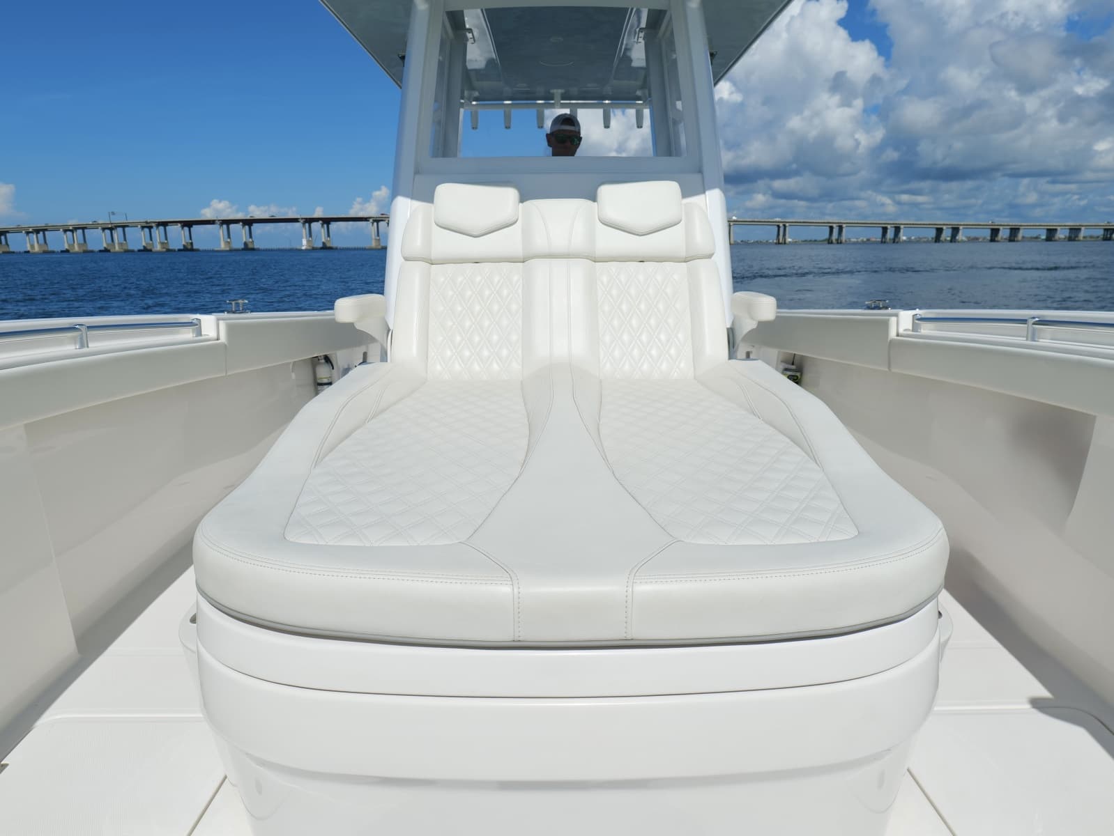 2022 Invincible 33 Catamaran - Photo 38