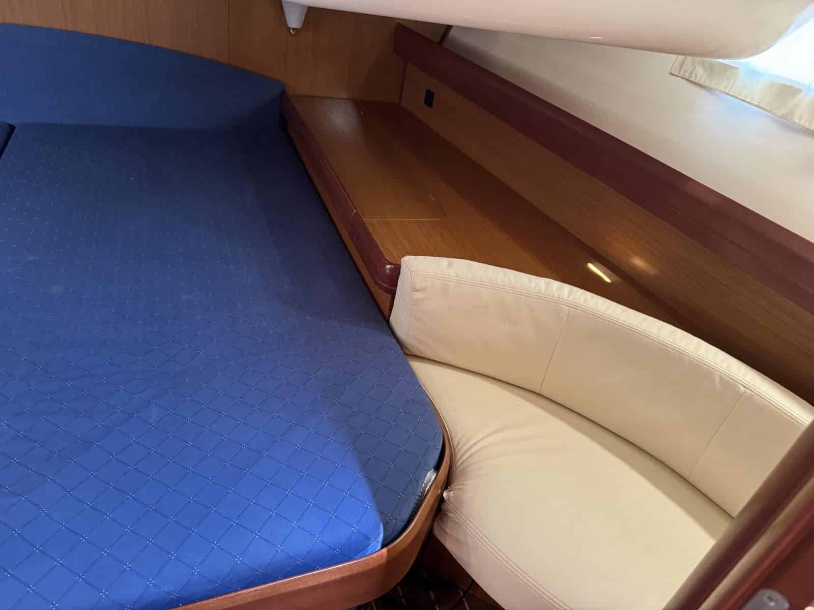 2006 Jeanneau 42DS - Photo 35