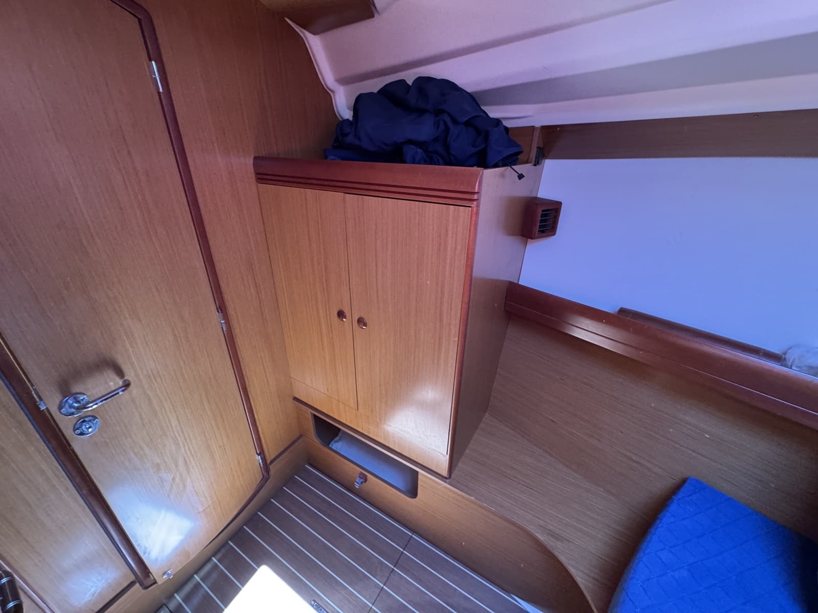 2006 Jeanneau 42DS - Photo 39