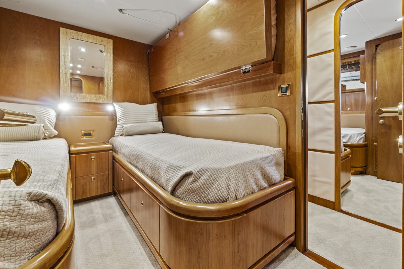2007 Hargrave Flush Deck Motor Yacht - Photo 26