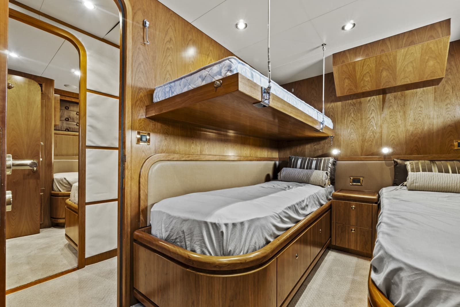 2007 Hargrave Flush Deck Motor Yacht - Photo 30