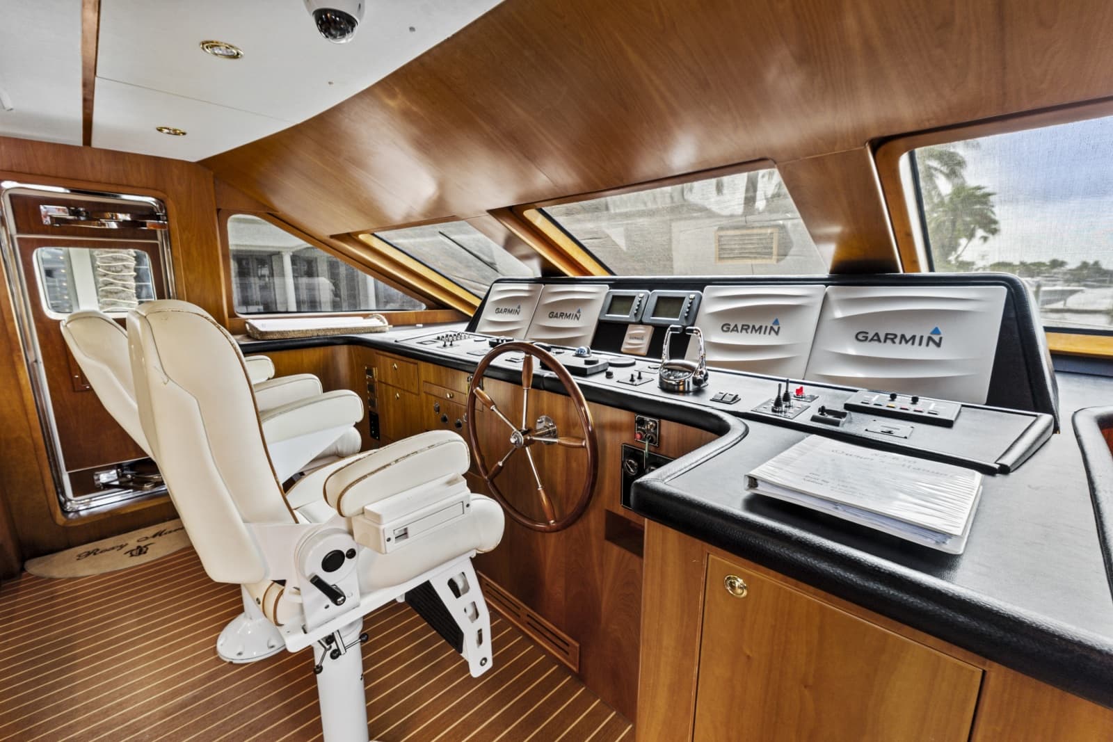 2007 Hargrave Flush Deck Motor Yacht - Photo 14