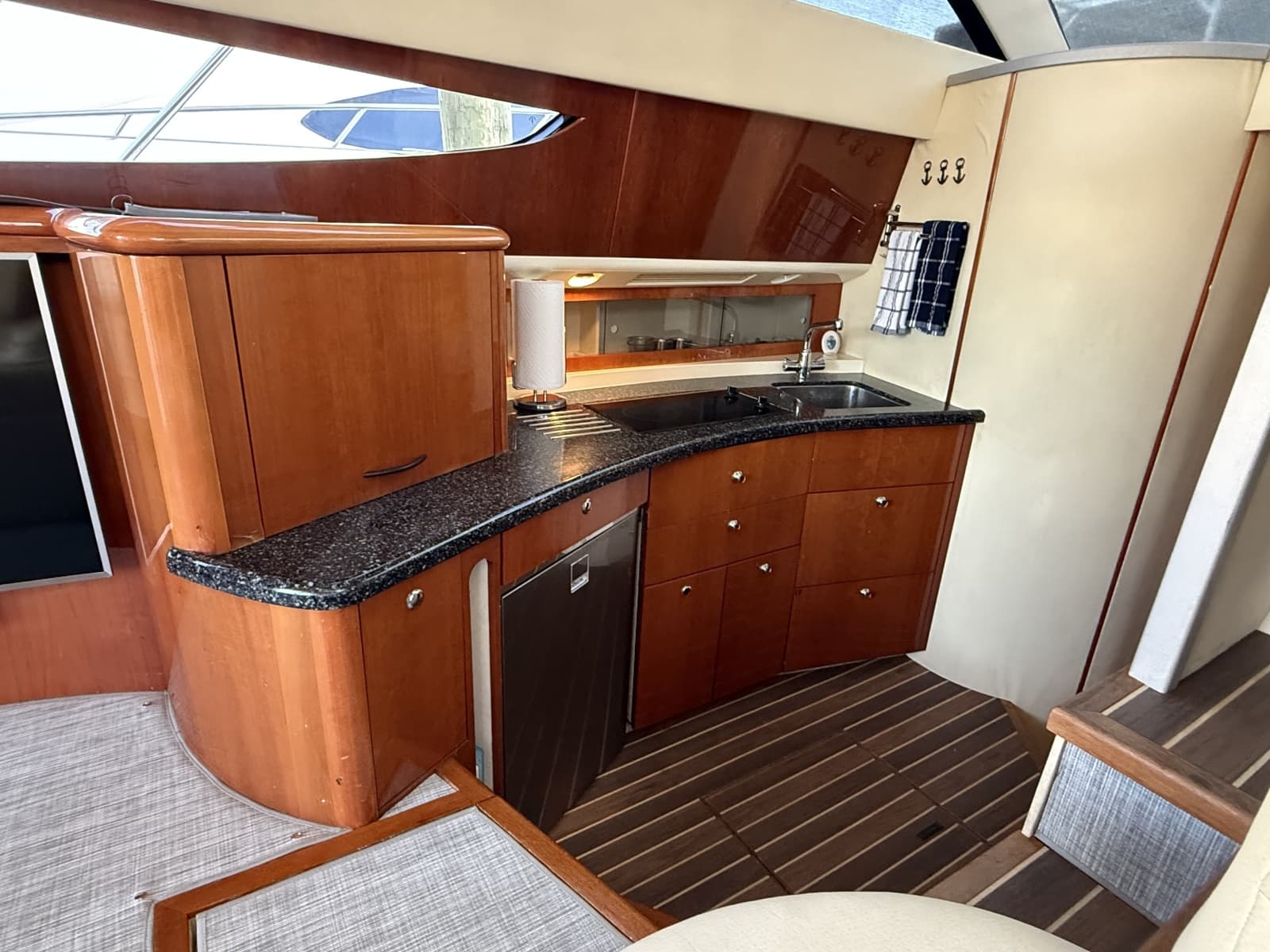 2004 Fairline Phantom 40 - Photo 10