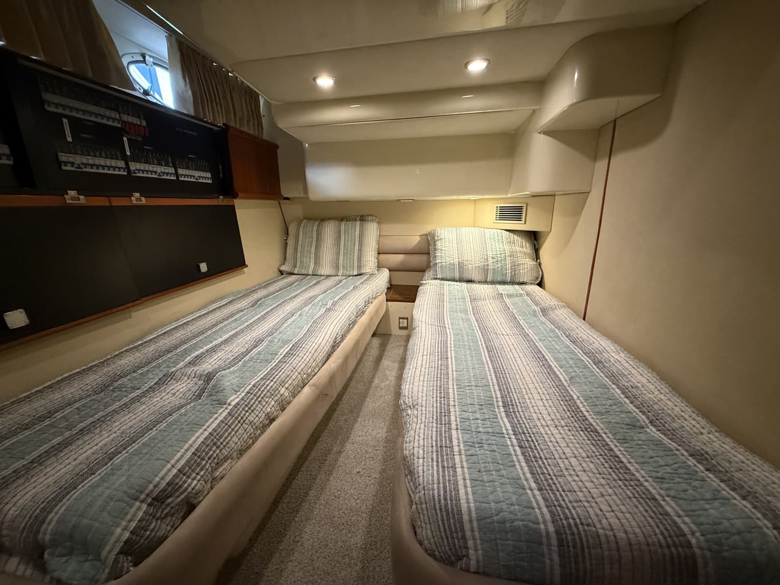 2004 Fairline Phantom 40 - Photo 21