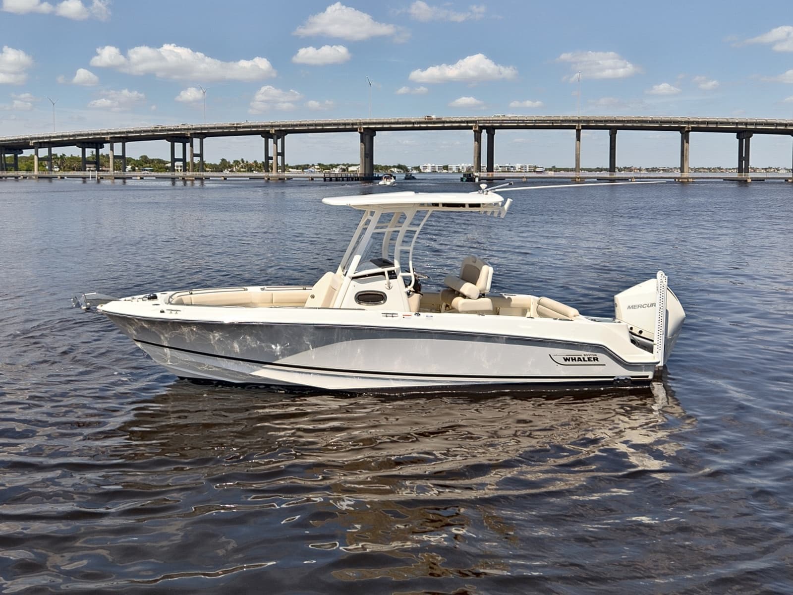 2022 Boston Whaler 230 Outrage - Photo 1