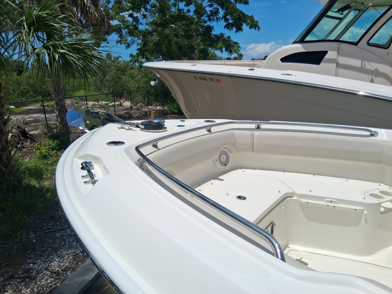 2022 Boston Whaler  - Photo 6