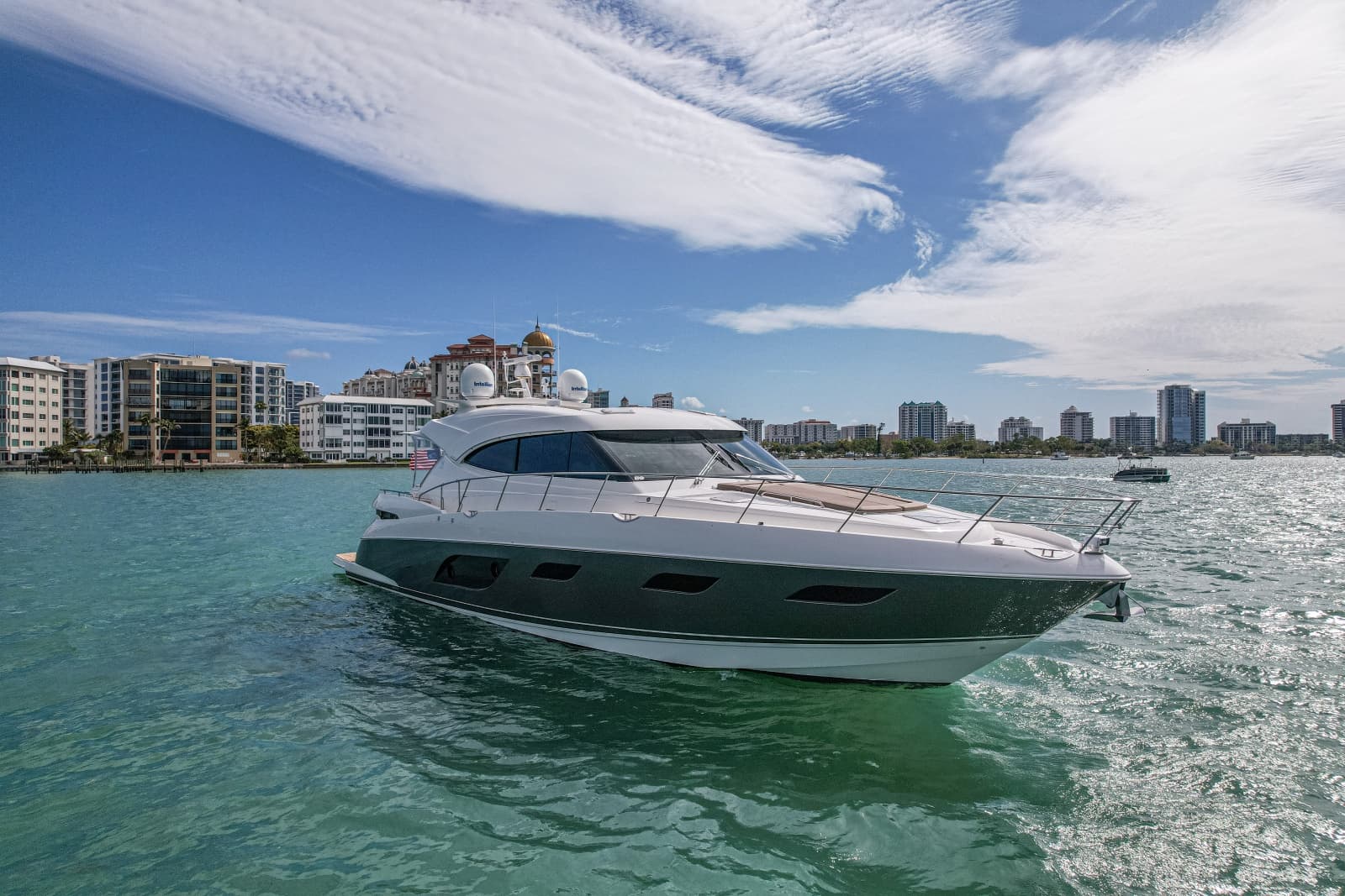 2015 Riviera 6000 Sport Yacht - Photo 5
