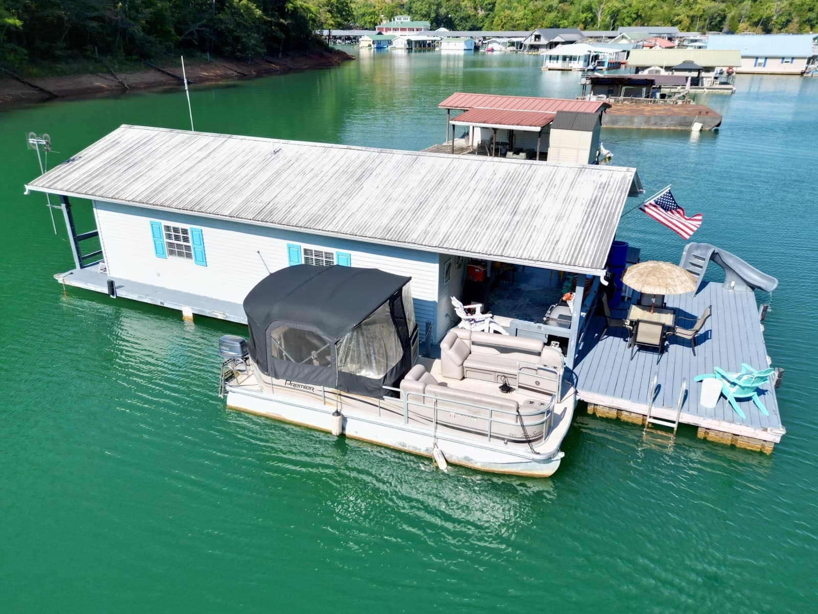 1994 Custom 20 x 33 Floating Cabin - Approx 613sqft - Photo 134