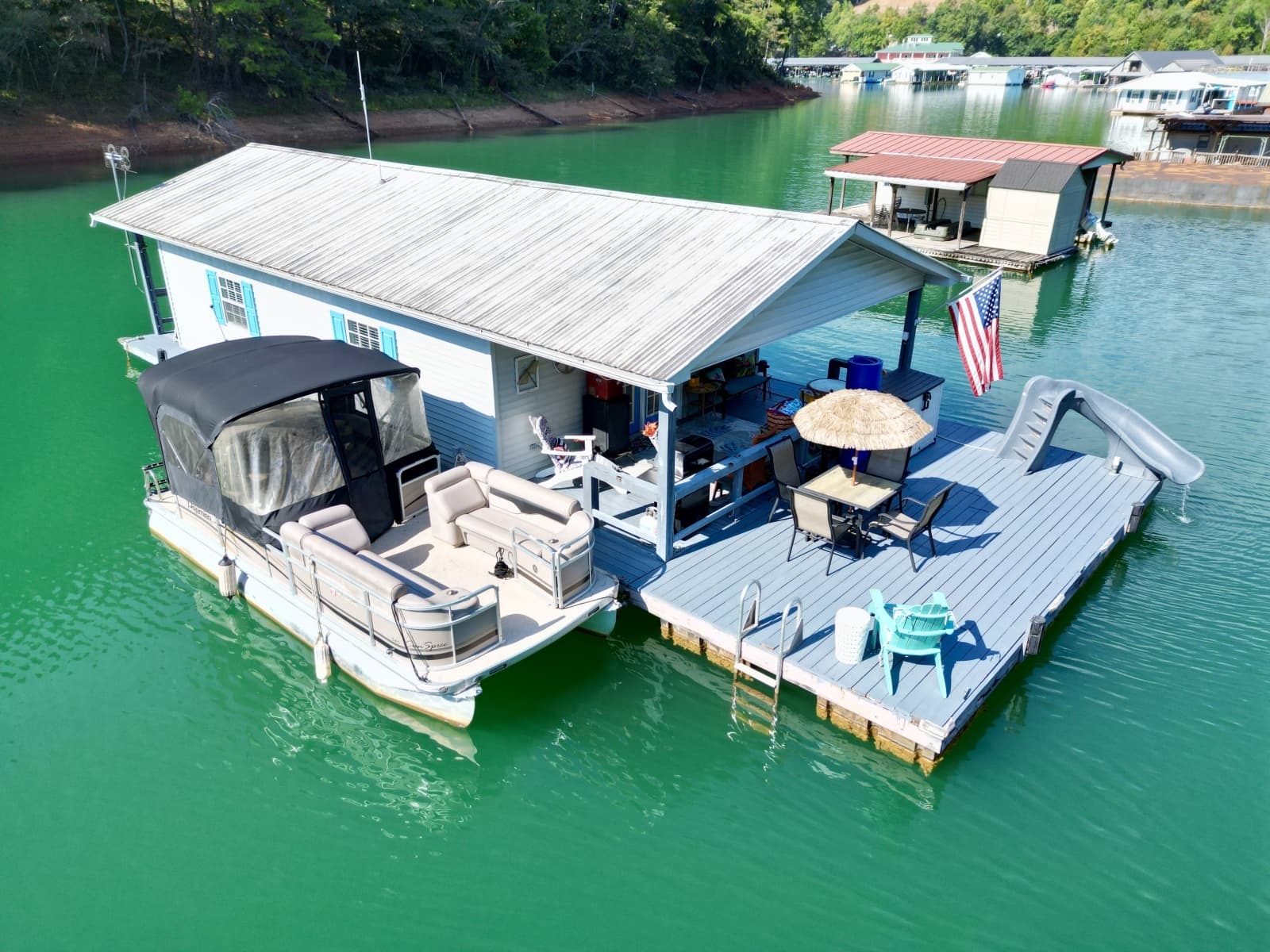 1994 Custom 20 x 33 Floating Cabin - Approx 613sqft - Photo 143