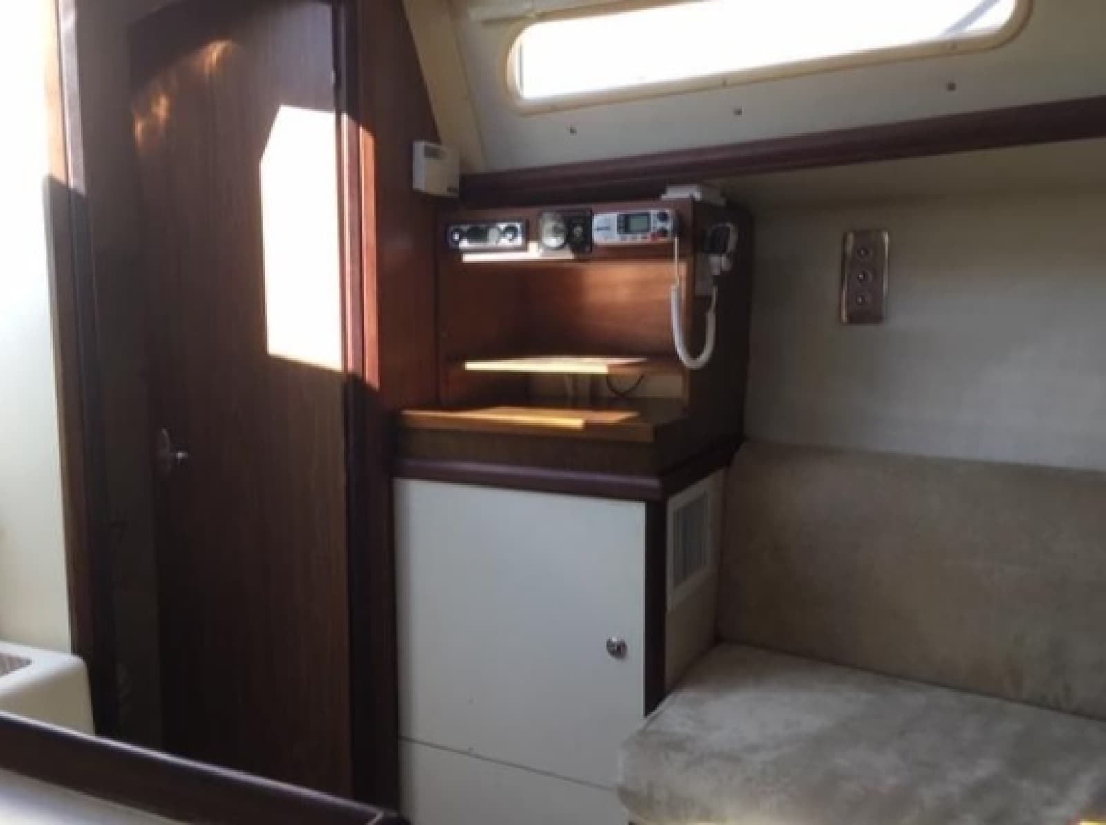 2005 Hunter 27 - Photo 7