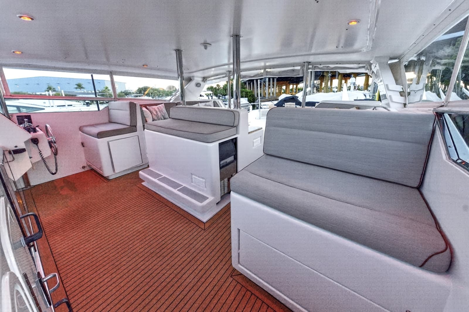1989 Westport Flybridge Motoryacht - Photo 53
