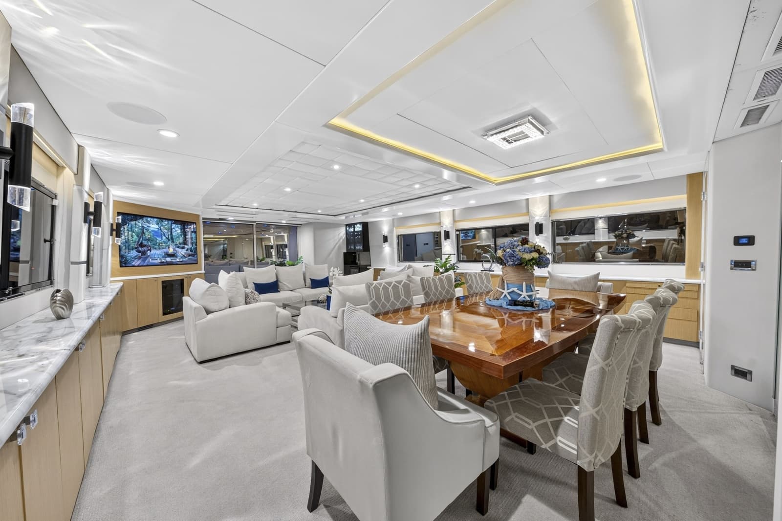 1989 Westport Flybridge Motoryacht - Photo 5