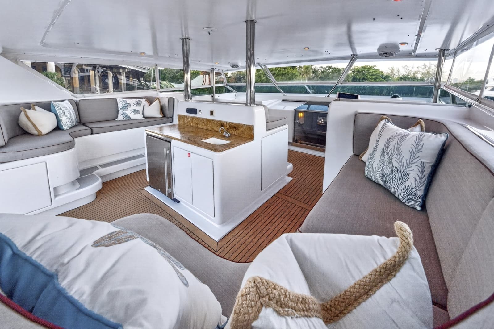 1989 Westport Flybridge Motoryacht - Photo 44