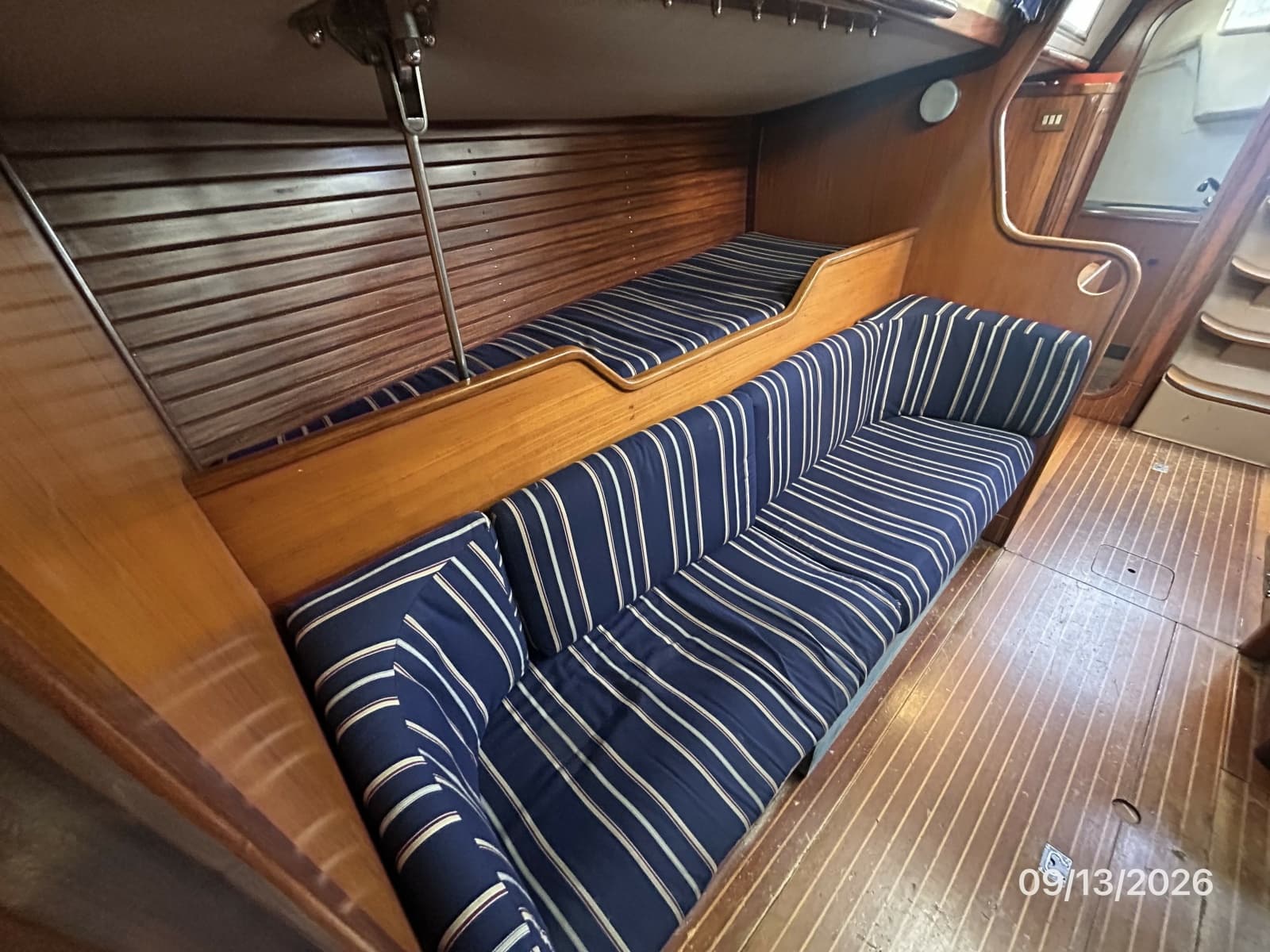 1986 Beneteau First 42 - Photo 39