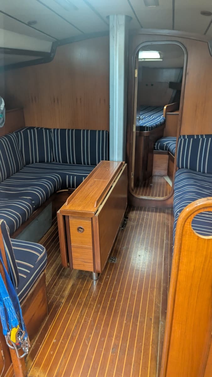 1986 Beneteau First 42 - Photo 41