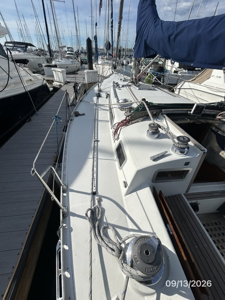 1986 Beneteau First 42 - Photo 22